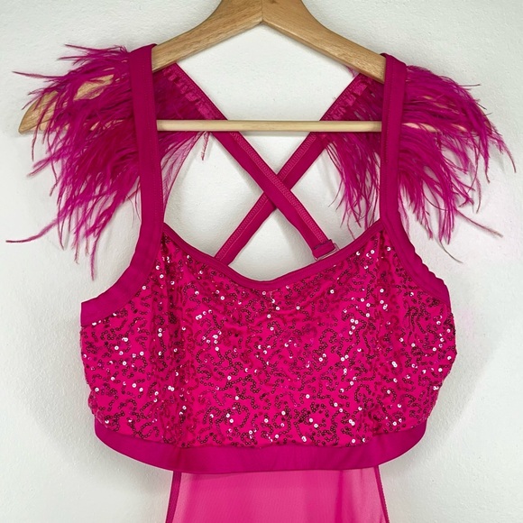 Weissman Hot Pink Feathered Shoulders Dance Leotard with mesh stomach NEW - Picture 9 of 10